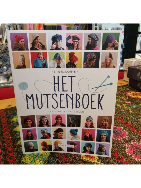 Het Mutsenboek (Heike Roland)