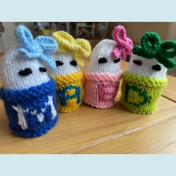 Easter cosies with Bows