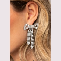 August 2023 LOP Just BOW With It ..