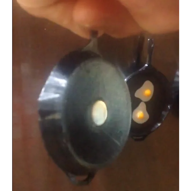 Additional Image for Frying Pan Magnet