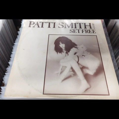Patti Smith Group - Set Free 12" EP