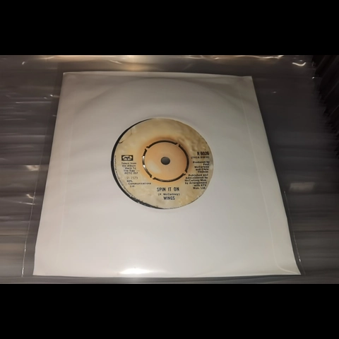 Wings - Old Siam Sir 7"