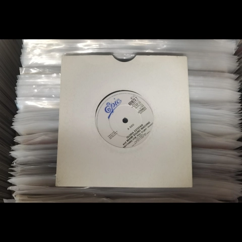 Gloria Estefan and the Miami sound machine - Anything for you 7"