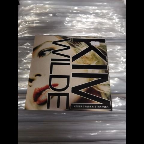Kim Wild - Never trust a stranger 7"