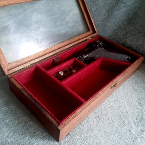 Wooden Glass lid display case for Luger po8 pistol