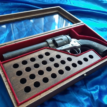 Colt  Single Action Army Display Case