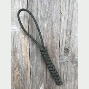 Wetland Camo Looped Knife/To..