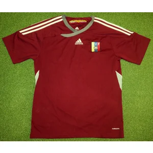 Venezuela 2011-12 Home Shirt - Large