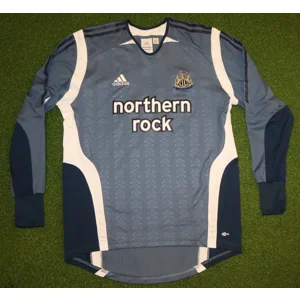 Newcastle United 2005-06 Goalkeeper Shirt - Medium