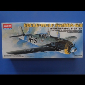 Focke-Wulf Fw 190A 1:72 Academy kit