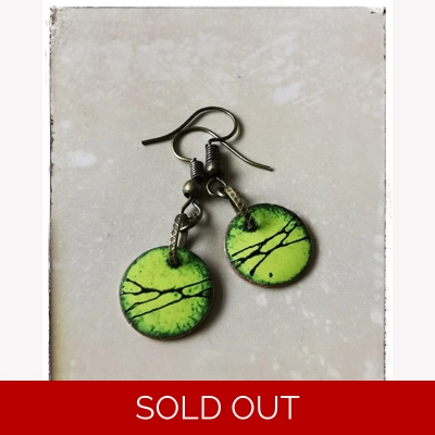 Lime enamelled scr..