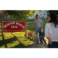 Love Finds You in Sugarcreek UPTV (2014) HD 1080p Love Finds You in Sugarcreek UPTV (2014) HD 1080p