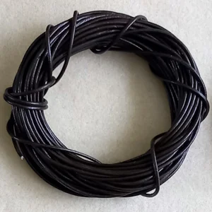 1.5mm leather thong, dark brown, 10 metres