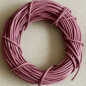 1.5mm leather thong, pink, 10 metres