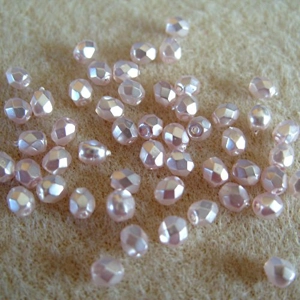 100 4mm Czech glass faceted crystals, pastel light pink