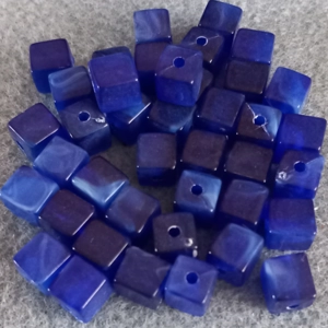 40, acrylic cube beads, 7mm x 8mm, royal blue