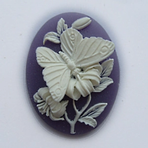 Butterfly cameo, 40mm x 30mm lilac and ivory.