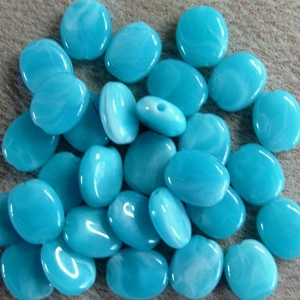 30, flat oval acrylic beads, turquoise blue, marbled, 13mm x 10mm