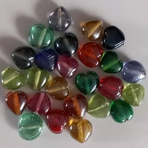 25 Indian glass heart beads, 12 x 12mm, mixed colours.
