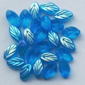 25 glass leaf beads, turquoise blue ab