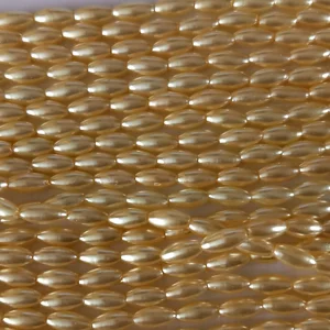 100, pearl oat beads, dark cream
