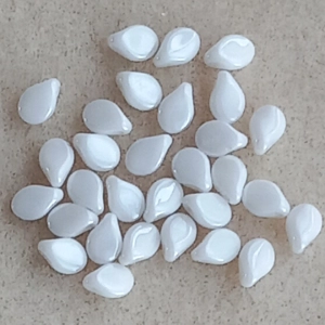 30 pip beads, small glass drops, opaque white lustre, 5mm x 7mm