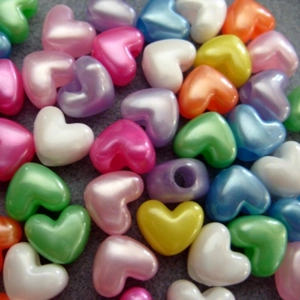 50 pony heart beads, mixed pearl.