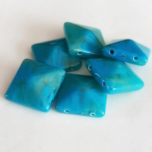 6 square resin beads, 2 hole, turquoise, 24mm x 24mm x 10mm
