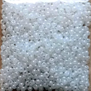 20g size 8 seed beads, pearl white lustre