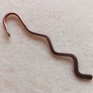 Wavy book mark antique copper plated metal, 8.5cm