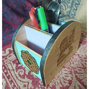 Lovers-themed Organiser