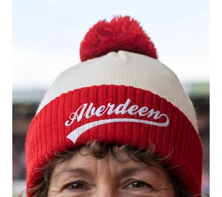 Aberdeen-Inspired Retro Football Bobble Hat