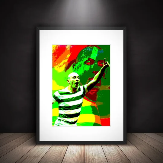 Celtic Scott Brown Iconic Legend Framed Art Print