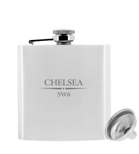 Chelsea-inspired 6oz luxury stainless steel hip flask with engraved football design