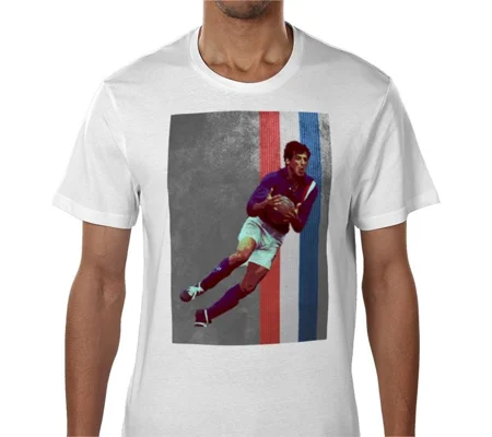 Escape to Victory Sylvester Stallone Hatch Iconic Image T-Shirt – Classic Football Movie Retro Tee