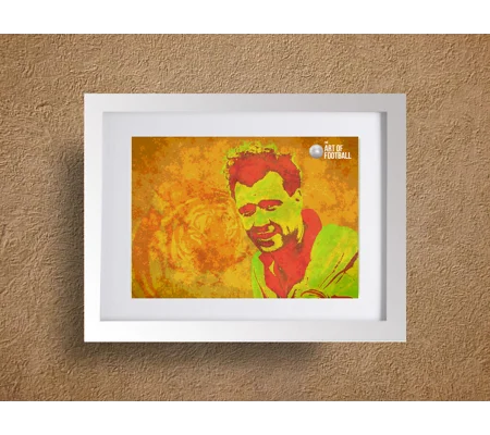 Hull Andrew Davidson Iconic Legend Framed Print