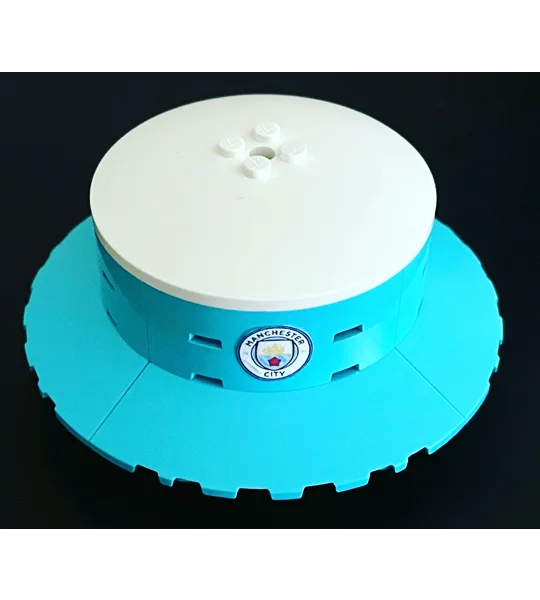 Man C Football Model Bucket Hat