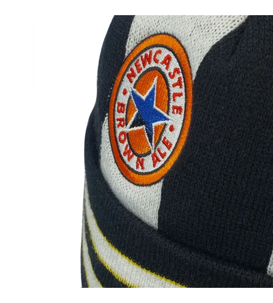 Newcastle Colours 97 Retro-Style Bobble Hat