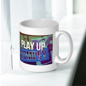 Portsmouth “Play Up Pompey” Retro Mug – Classic Pompey Fan Ceramic Cup