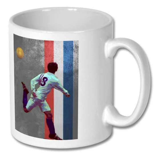 Escape to Victory Ossie Ardiles Mug – Iconic Football Film Art Mug | Argentina Legend Soccer Gift