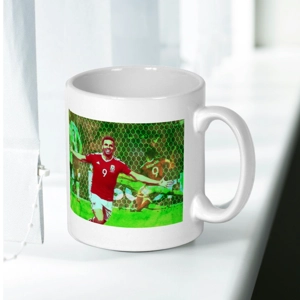 Wales Hal Robson-Kanu Euro 2016 Pop Art Mug – Iconic Belgium Goal Football Gift