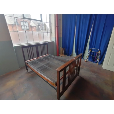 Antique Adjustable Bed Frame (4ft6)