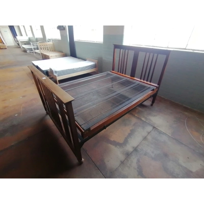 Antique Adjustable Bed Frame (4ft6)