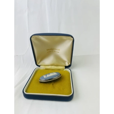 Vintage Gold on Sterling Silver Wedgwood Teal Jasper Ware brooch - Sacrifice to the Gods - English m