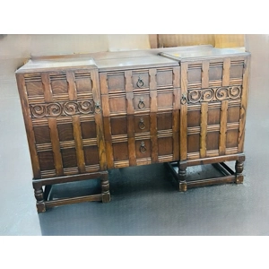 20th Century Spanish Baroque Style Oak Sideboard 20th Century Spanish Baroque Style Oak Sideboard