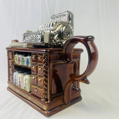 Vintage Ceramic Cardew Teapot - Signed Chinese Tea Shop Design in Excellent Condition