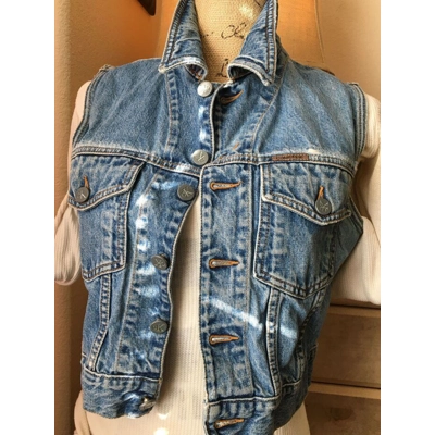 Calvin Klein (M) Calvin Klein (M)