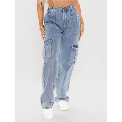 Relaxed Cargo Jeans