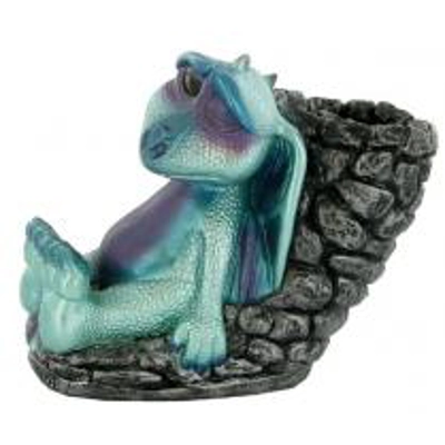 SMOKEY THE BABY DRAGON ..