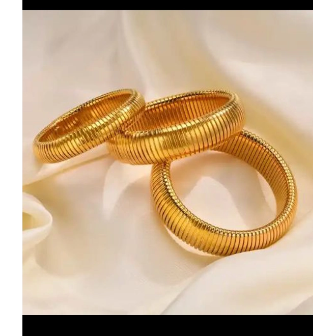 Additional Image for Simple And Beautiful Gold Bracelet